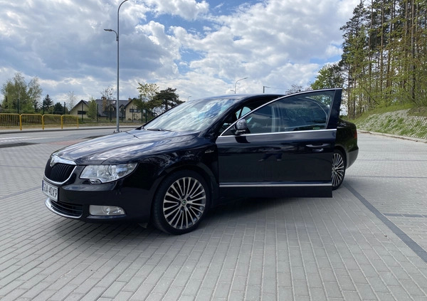 Skoda Superb cena 55000 przebieg: 168000, rok produkcji 2013 z Lipsko małe 154